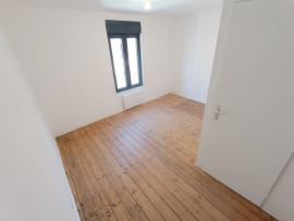 Location
Maison Amiens St P. 2 chambres avec cour