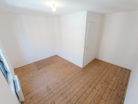 Location
Maison Amiens St P. 2 chambres avec cour