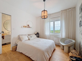 
                                                                                        Vente
                                                                                         Maison ancienne à la rénovation Contemporaine