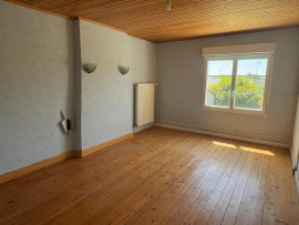 
                                                                                        Vente
                                                                                         Maison ancienne, charme et potentiel