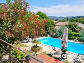 
                                                                                        Vente
                                                                                         Maison ancienne entièrement restaurée 250m2