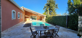 Vente
Maison au calme 4 chambres piscine garage