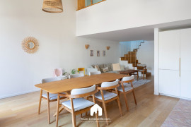 
                                                                                        Location
                                                                                         MAISON AUREA