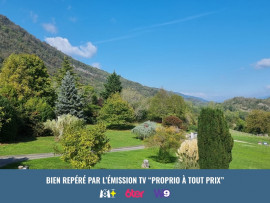 Vente
MAISON AVEC 2 APPARTS DANS UN PARC ARBORE