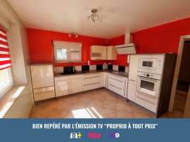 Vente
MAISON AVEC 2 APPARTS DANS UN PARC ARBORE