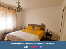 Vente
MAISON AVEC 2 APPARTS DANS UN PARC ARBORE