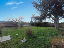 
                                                                                        Vente
                                                                                         Maison avec 4 chambres, jardin et garage