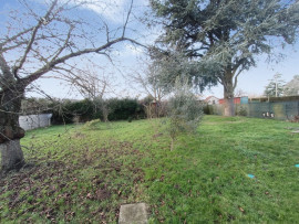 
                                                                                        Vente
                                                                                         Maison avec 4 chambres, jardin et garage