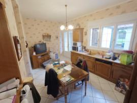 
                                                                                        Vente
                                                                                         Maison avec 4 chambres, jardin et garage