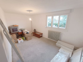 
                                                                                        Vente
                                                                                         Maison avec 4 chambres, jardin et garage