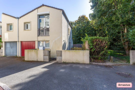 Location
Maison avec jardin
