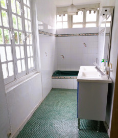 Vente
Maison avec jardin + dependance + terrain constructible