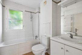 
                                                                                        Vente
                                                                                         Maison avec jardin et terrasse - Clichy
