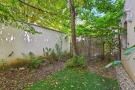 
                                                                                        Vente
                                                                                         Maison avec jardin et terrasse - Clichy