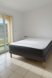 
                                                                                        Vente
                                                                                         Maison avec jardin exposée Sud à Roquebrune-sur-Argens