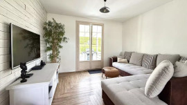 
                                                                                        Vente
                                                                                         Maison avec sous-sol total 6 pièces 143m²