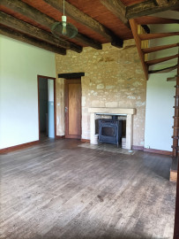 
                                                                                        Location
                                                                                         Maison avec terrasse 5 Km des Eyzies