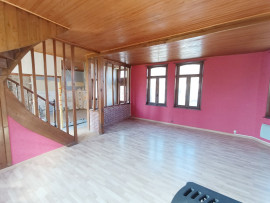 
                                                                                        Vente
                                                                                         maison avec travaux Querrieu, 3 chambres et jardin