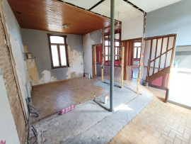 
                                                                                        Vente
                                                                                         maison avec travaux Querrieu, 3 chambres et jardin