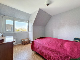 
                                                                                        Vente
                                                                                         Maison avec véranda, 4 chambres, SAINT-LO proche des commodi
