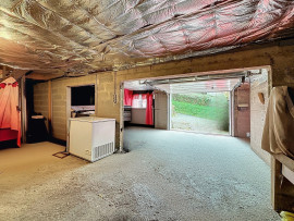 
                                                                                        Vente
                                                                                         Maison avec vie de plain-pied, jardin arboré et sous-sol com