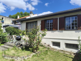 Vente
Maison bifamiliale à Saint-Denis