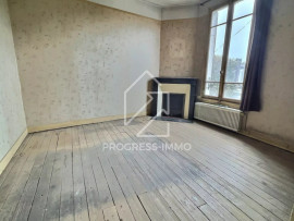 
                                                                                        Vente
                                                                                         Maison charmante à rénover à La Varenne Saint-Hilaire