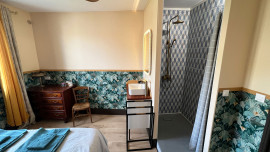 
                                                                                        Location
                                                                                         Maison clim wifi Chambre avec Sdb