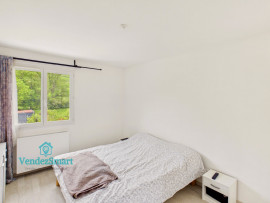 
                                                                                        Vente
                                                                                         Maison contemporaine 4 pièces  · jardin arboré