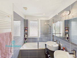 
                                                                                        Vente
                                                                                         Maison contemporaine 4 pièces  · jardin arboré