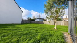 
                                                                                        Vente
                                                                                         Maison contemporaine à Theix