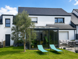 
                                                                                        Vente
                                                                                         Maison contemporaine à Theix