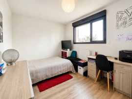 
                                                                                        Vente
                                                                                         Maison contemporaine à Theix