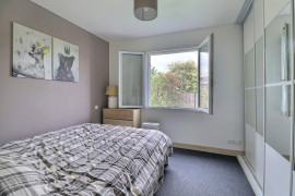 
                                                                                        Vente
                                                                                         Maison contemporaine avec piscine.