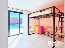 
                                                                                        Vente
                                                                                         Maison contemporaine avec piscine et jardin