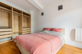 
                                                                                        Vente
                                                                                         Maison contemporaine rénovée avec rooftop