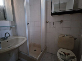 
                                                                                        Vente
                                                                                         Maison d’habitation avec jardin, box, et ssol