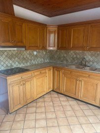 
                                                                                        Location
                                                                                         Maison dans résidence tranquille