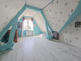 
                                                                                        Vente
                                                                                         Maison d'architecte 220 m2 à Bessay-sur-Allier