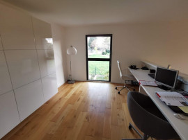 
                                                                                        Vente
                                                                                         Maison d'architecte 5 pièces