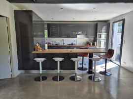 
                                                                                        Vente
                                                                                         Maison d'architecte 5 pièces