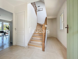 
                                                                                        Vente
                                                                                         MAISON D'ARCHITECTE - A 10MN DE SAINT -LO