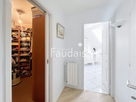 
                                                                                        Vente
                                                                                         MAISON D'ARCHITECTE - A 10MN DE SAINT -LO