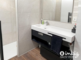 
                                                                                        Vente
                                                                                         Maison d'architecte contemporaine 6/7 pièces