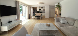 Vente
Maison d'architecte de 148 m² sur 1262 m² de terrain