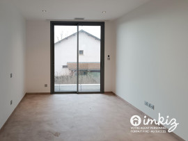 Vente
Maison d'architecte de 206m² - piscine et brasero