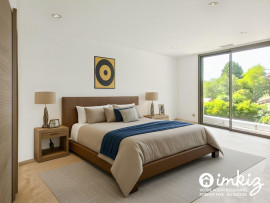 Vente
                                                                                Maison d'architecte de 206m² - piscine et brasero