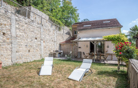 Location
Maison de 188m2 avec terrasse