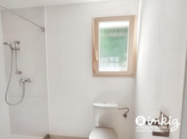 
                                                                                        Vente
                                                                                         Maison de 2013 avec 5 pièces + garage et carport