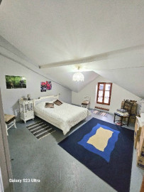 Vente
Maison de 214m2 avec dépendances